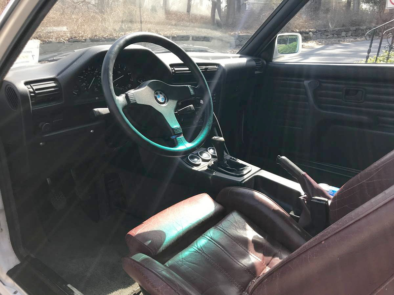 Illustration for article titled At $6,000, Could This Zenderized 1987 BMW 325is Make You Believe In Coupé De Foudre?